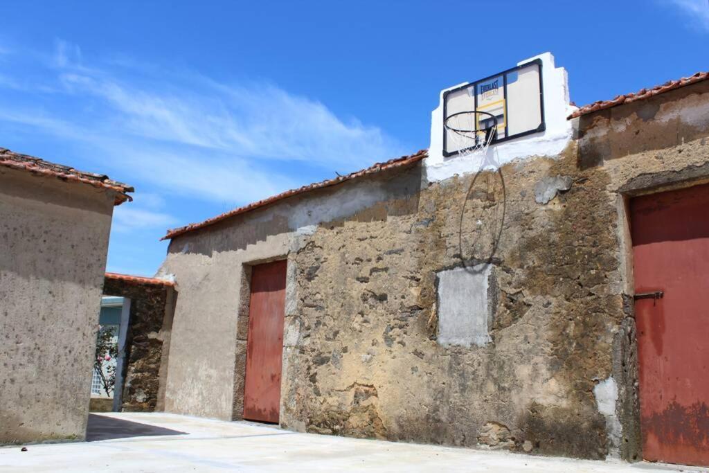 Villa House With Pool And Garden In Esmoriz Near Porto Extérieur photo