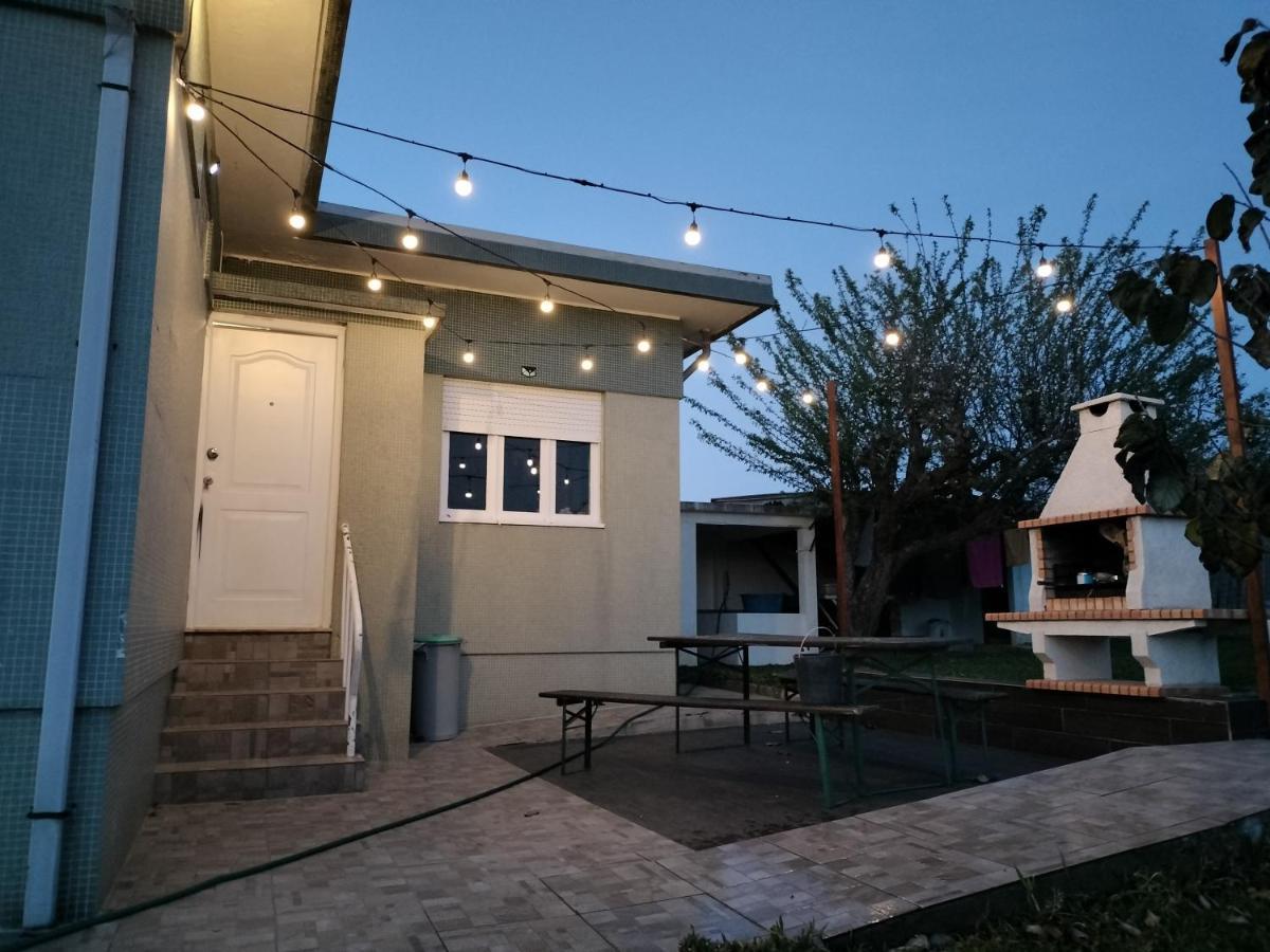 Villa House With Pool And Garden In Esmoriz Near Porto Extérieur photo